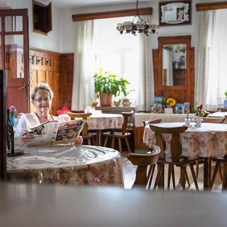 Gasthof Zeiser Admont Bagian luar foto